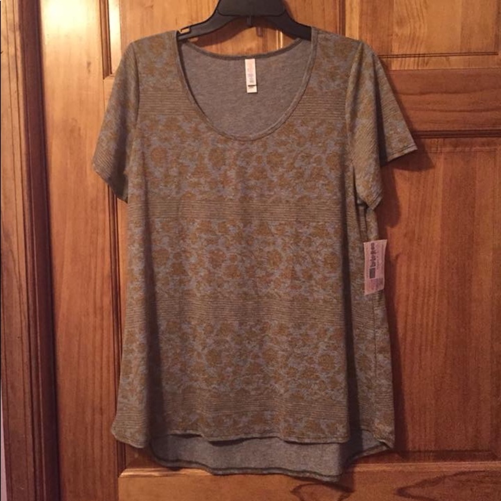 Lularoe classic t